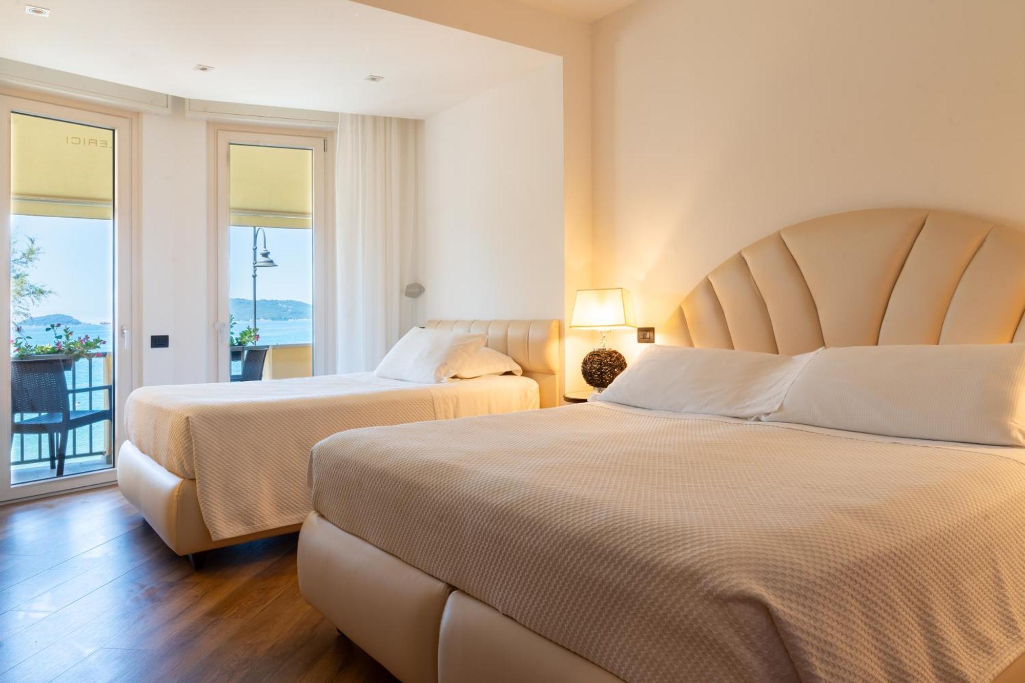 Hotel Florida Lerici Buitenkant foto